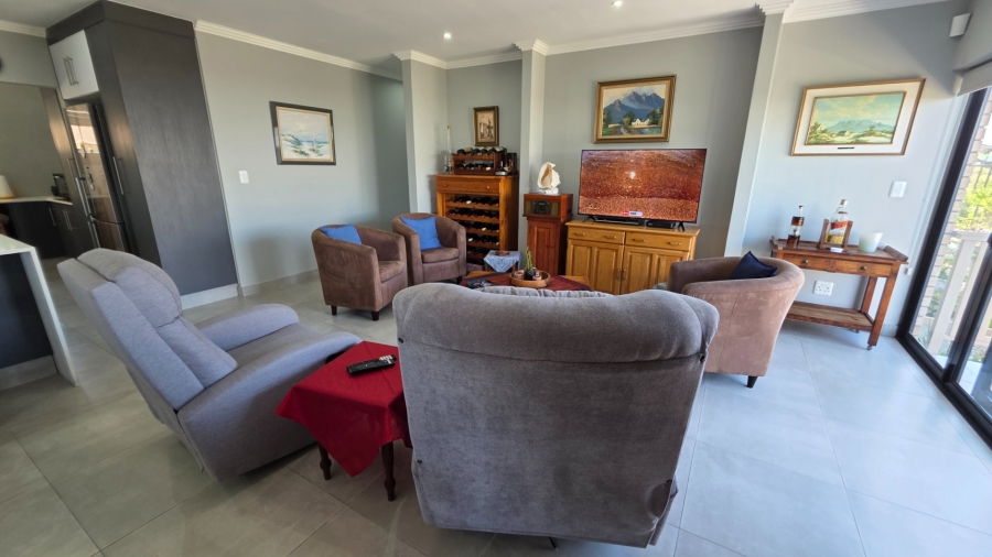 3 Bedroom Property for Sale in Blue Ridge Western Cape